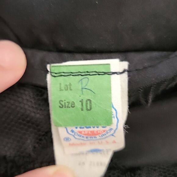 Vintage Union made black evening gown Size 10 - Picture 10 of 14